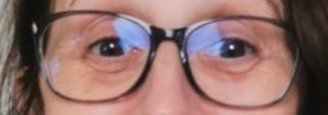 Lunettes de vue dans leur boîtier à Auchan Mériadeck