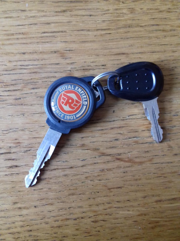 perdu trousseau de clefs de moto