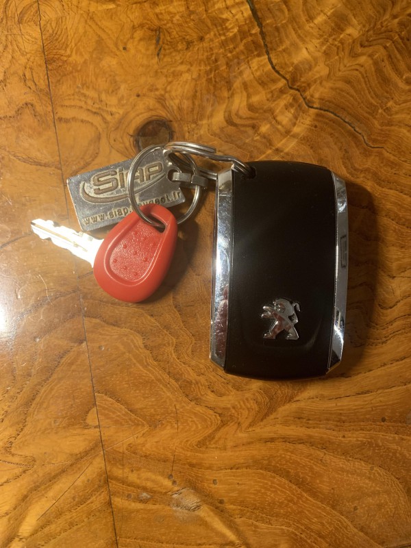 Perdu clé scooter sans contact Peugeot