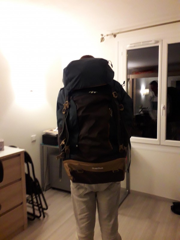 Sac à dos de randonnée avec papiers Sainte Rose