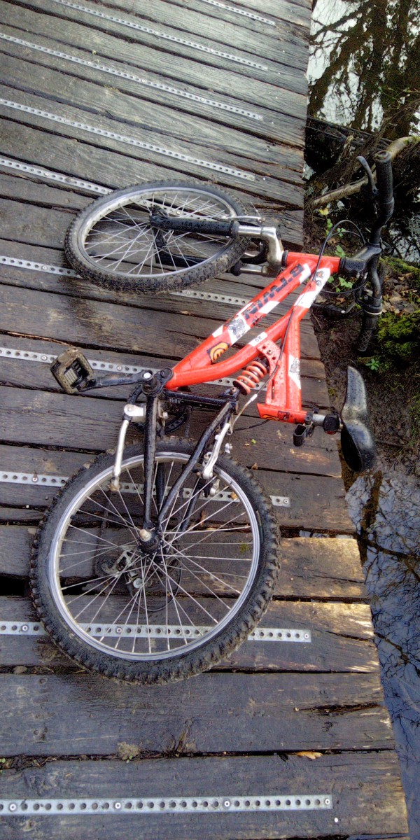 Vélo rouge Enfant
