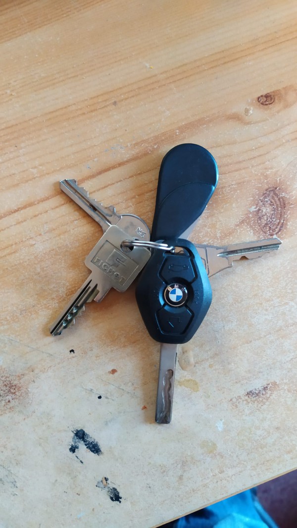 Clé d'habitation et de voiture