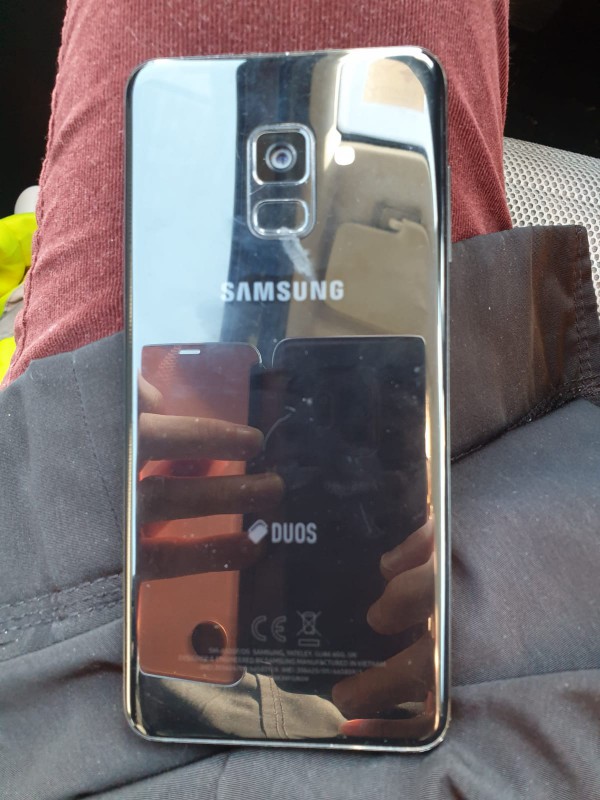 Samsung A8 trouvé Saint-florent-des-Bois