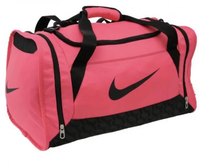 Sac de sport Nike rose, proche gendarmerie fayence