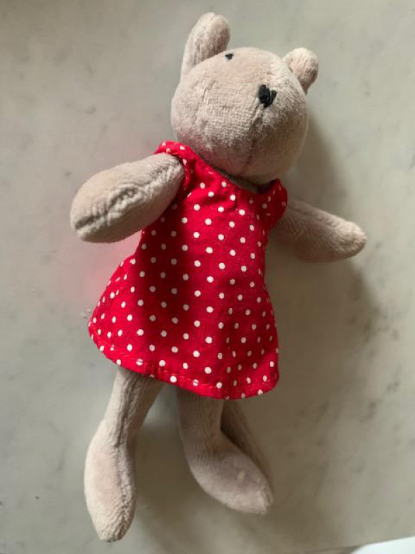 doudou trouvé à LYON 4 ième angle boulevard des canuts et rue pelletier