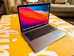 Mac Book Air volé à Montreuil (Croix de Chavaux)
