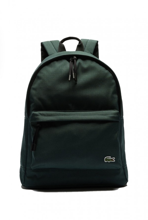 Perdu un sac À dos vert, contenant mes clés et mon portefeuille, au parking côté gauche du porge océan, quand on arrive face à l’entrée