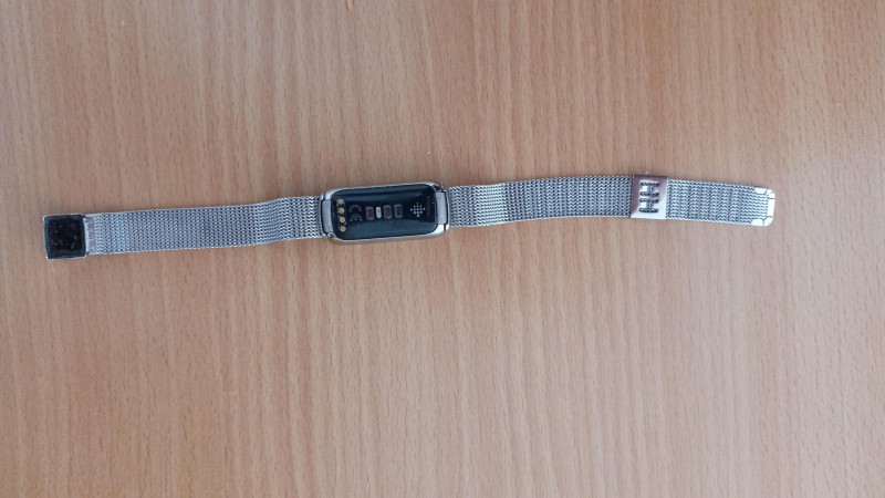 montre femme connectée trouvée dans le cotentin le 01/06/22