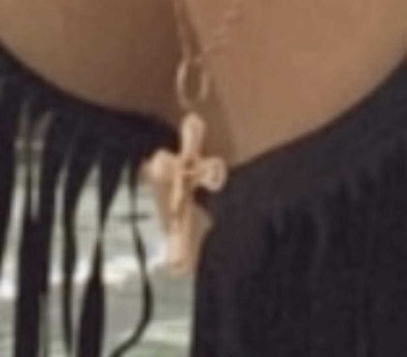 Croix d'or orthodoxe
