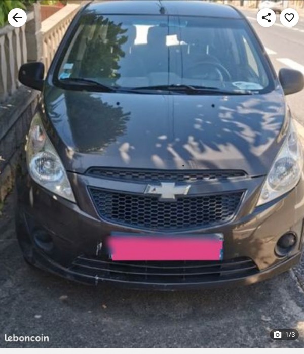 Voiture Chevrolet Spark gris volé à Aubenas