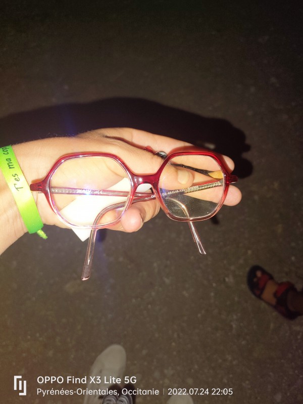 Lunette de vue rouge presqu'île Barcarès