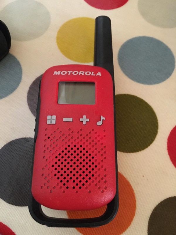 Perte 1/2 taulky walky mototola rouge