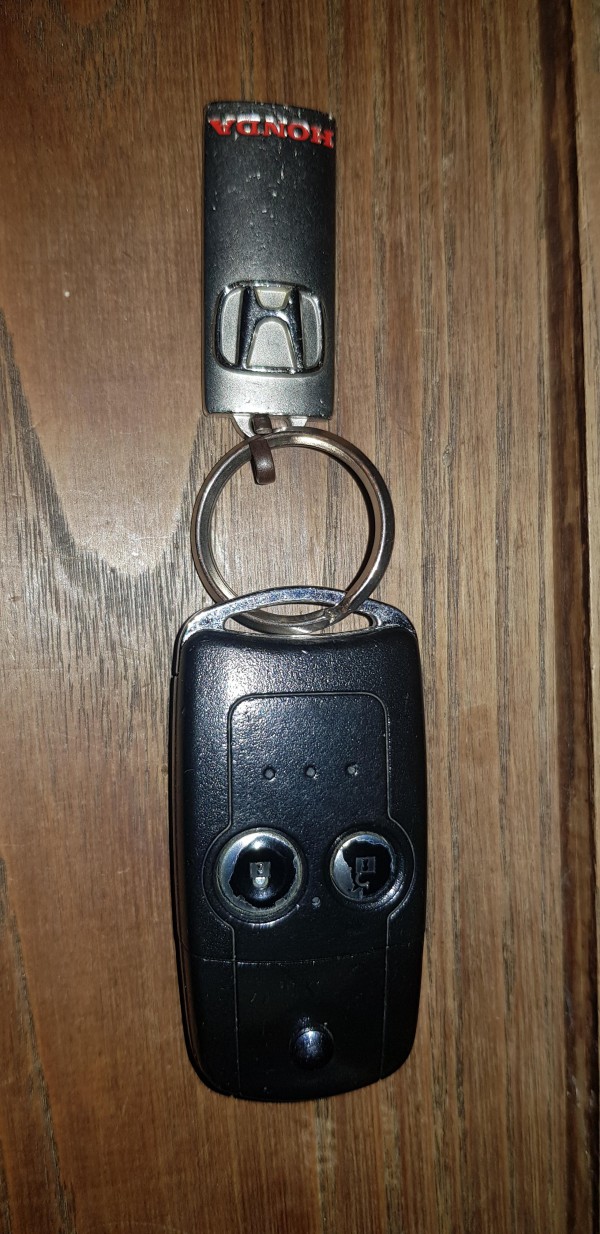 Clé de voiture Honda, avec porte-clé Saint-Christophe