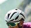 Casque de vélo spécializeed et lunettes oakley et gants