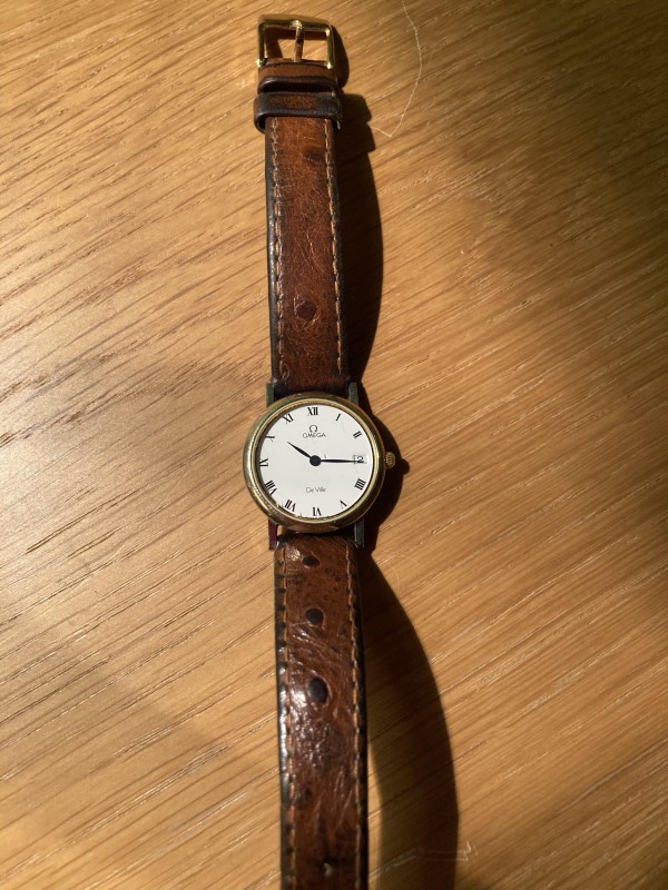 Montre Omega bracelet en cuir