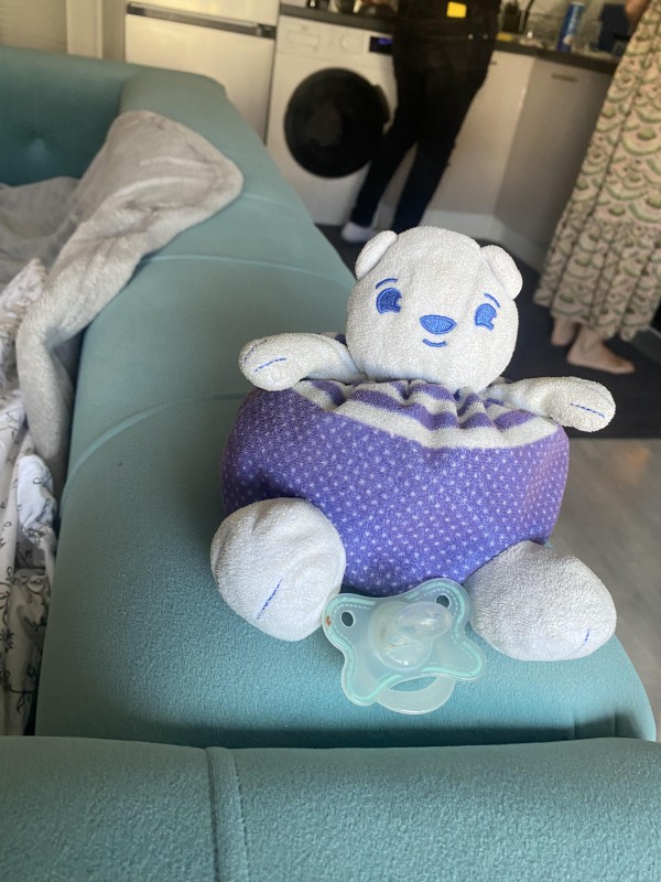 Doudou bleu et blanc