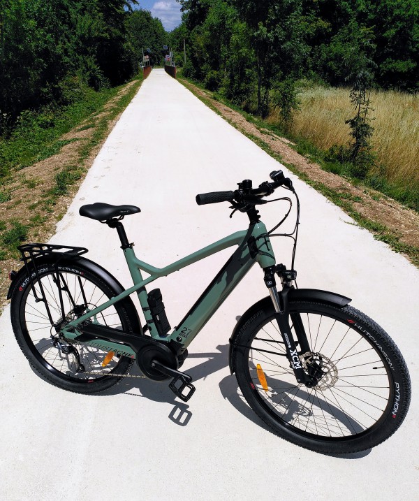 Vélo électrique Moustache Samedi 27 Xroad 1 L volé à Aix-les-Bains
