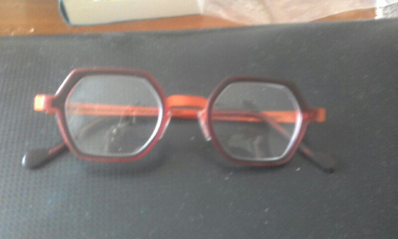 LUNETTES DE VUE rouge bordeaux maŕron