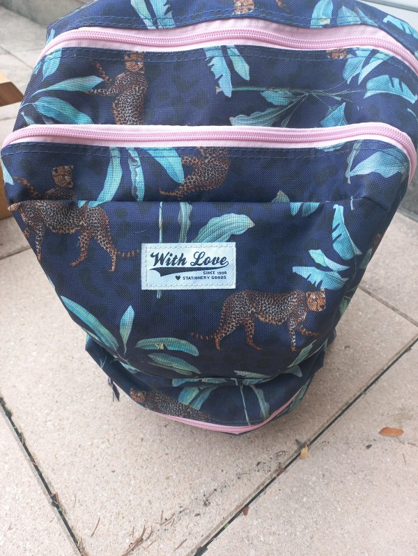 Sac a dos bleu rose
