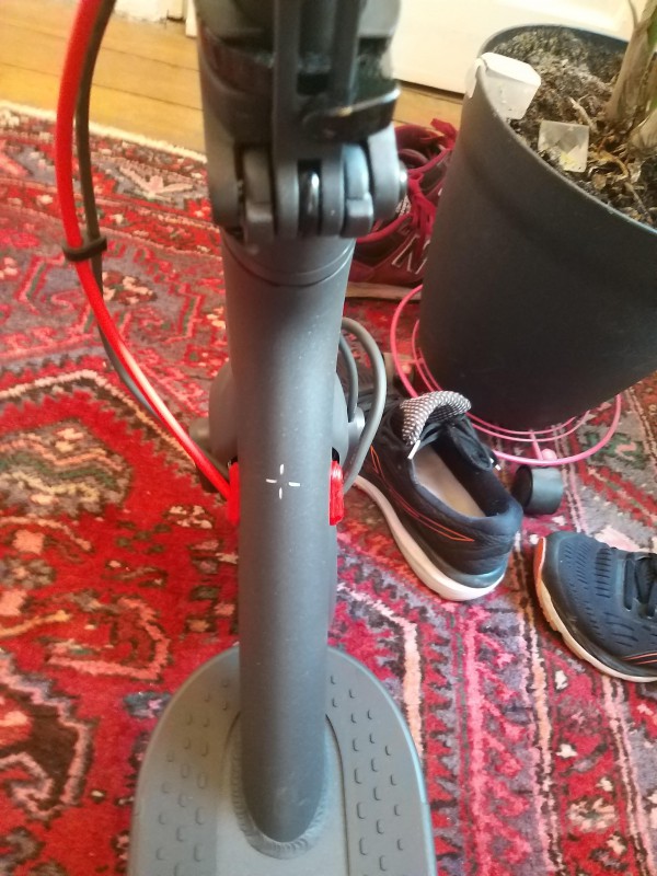 Trottinette Xiaomi volée ds mon immeuble (9e à Paris)