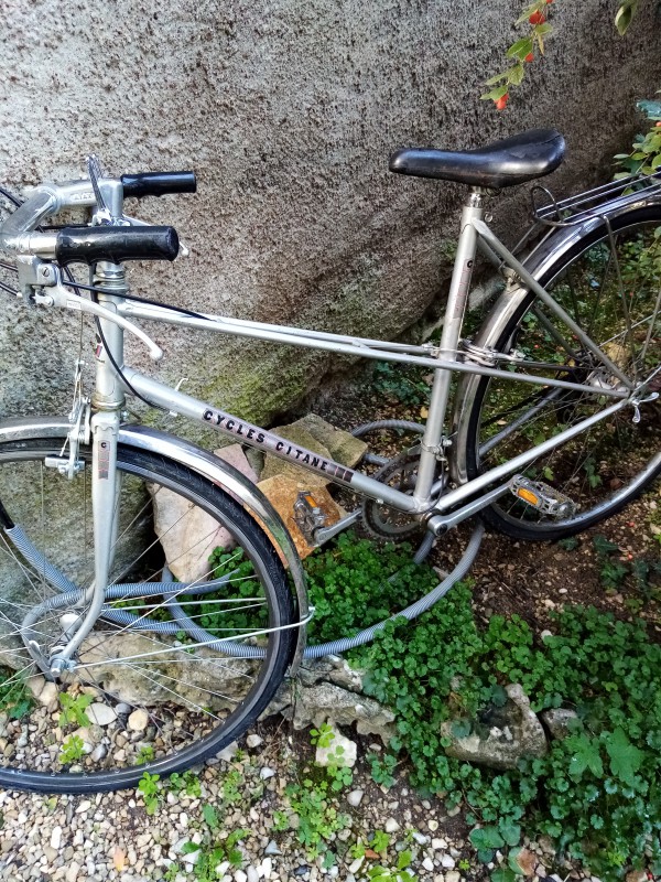 Vélo H/F CYCLES GITANES à DIJON