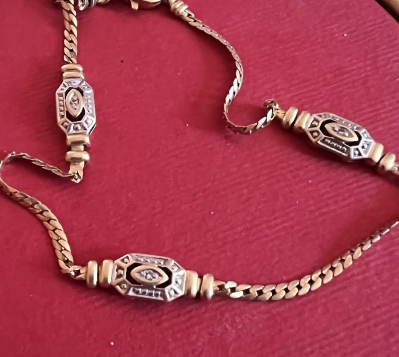 Perdu bracelet fin en or Troyes