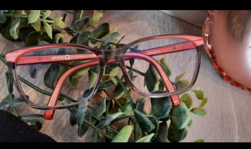 Lunettes de vue Etnia Barcelona perdues vers rue Liancourt paris 14