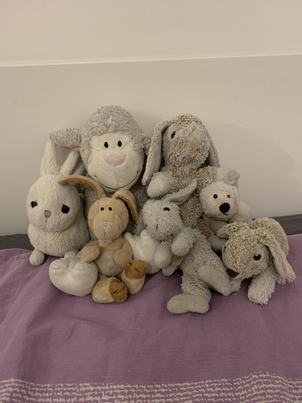 Peluche lapin blanc