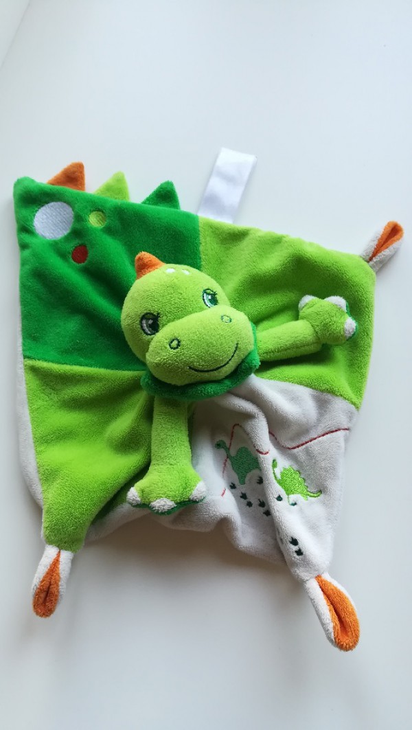 Doudou carré dinosaure vert et blanc à Lyon 2