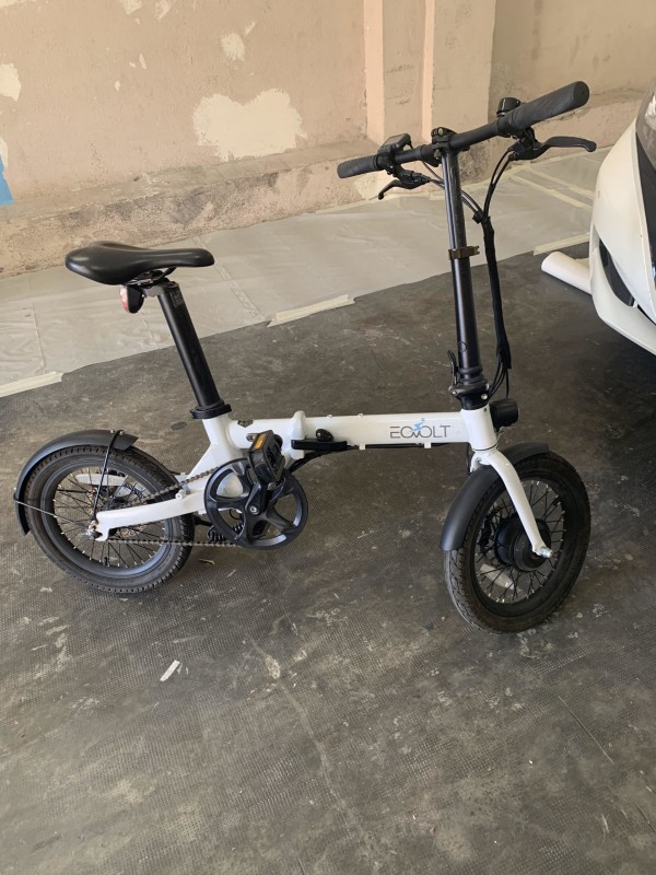 Vélo EOVOLT Blanc électrique pliable