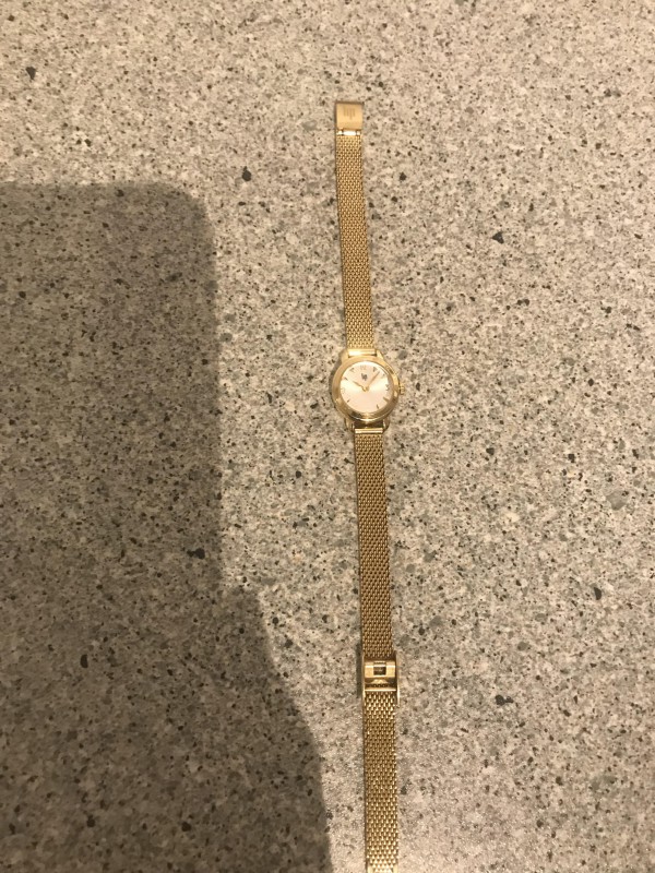 Montre femme METZ Rue de Pont-à-Mousson