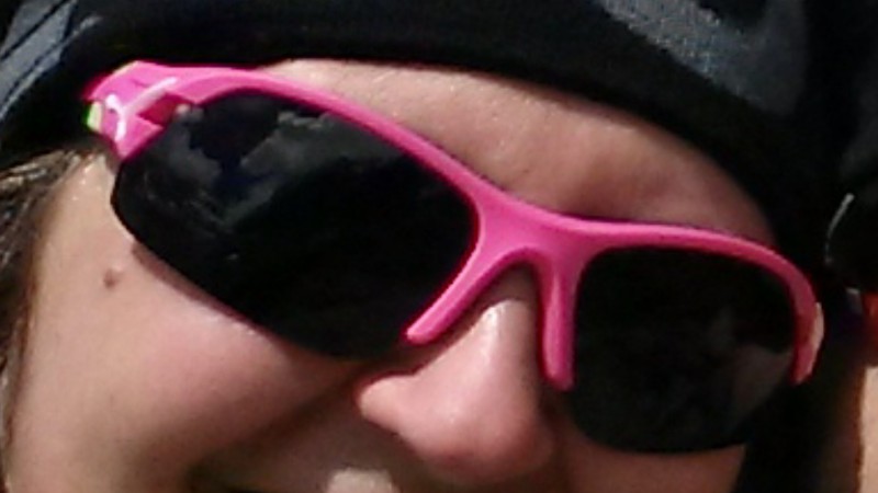 Lunettes soleil Cébé, roses vert volées