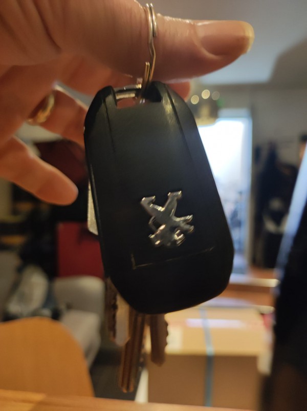 CLEF VOITURE ET MAISON TROUVÉ CLAMART
