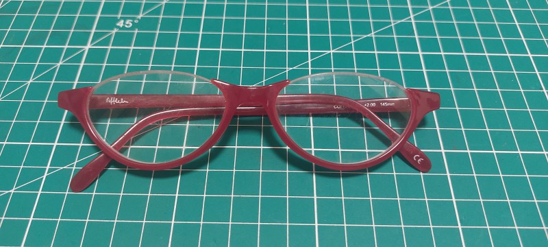 Lunettes : Près nouveau parking entrée ville