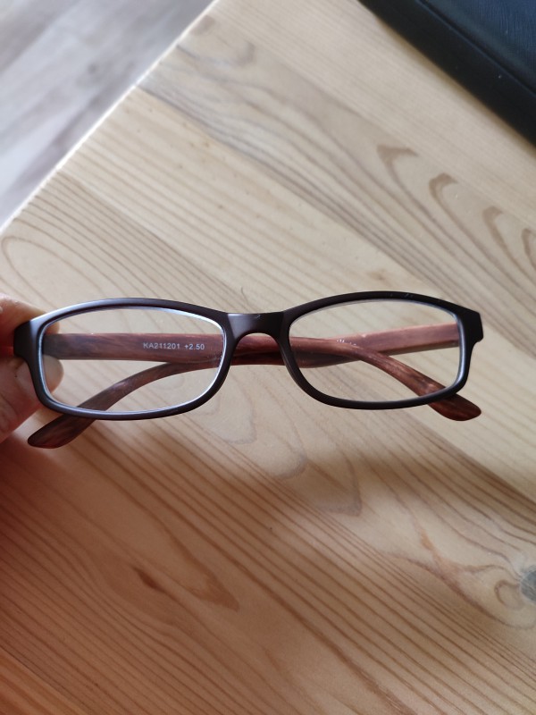 Lunettes de vue (+2.5)