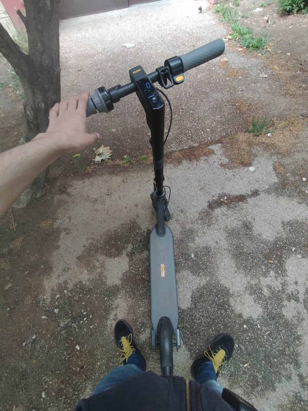 Trottinette ninebot g30 neuve volé à Carpentras