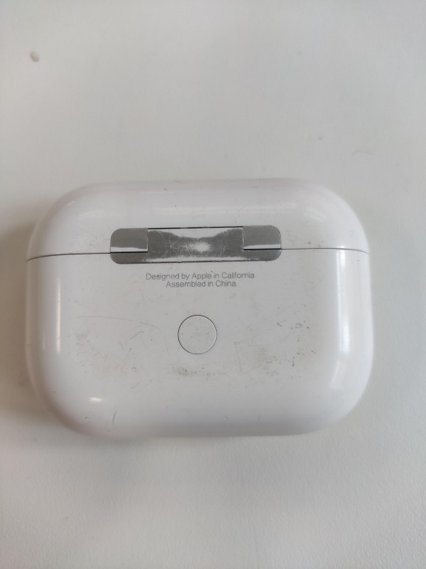 Airpods pro trouvés à Saint-Laurent-de-Mure