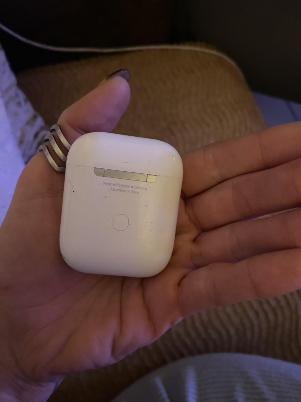 AirPods
