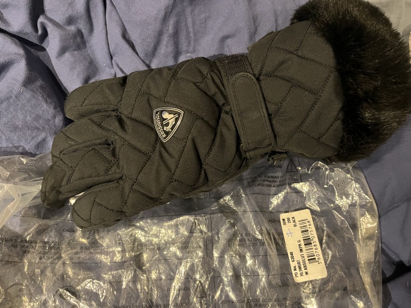 Gant de ski perdu