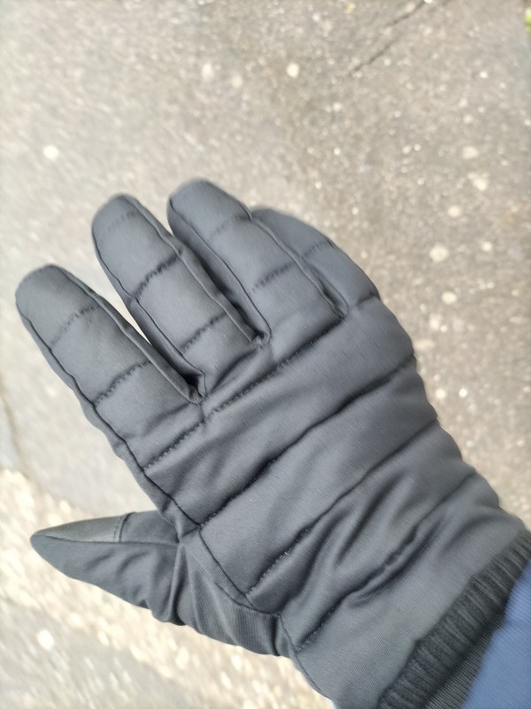 Gant perdu dans le 10