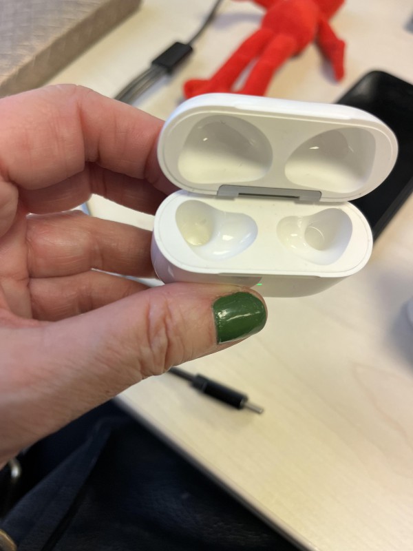 AirPods 3